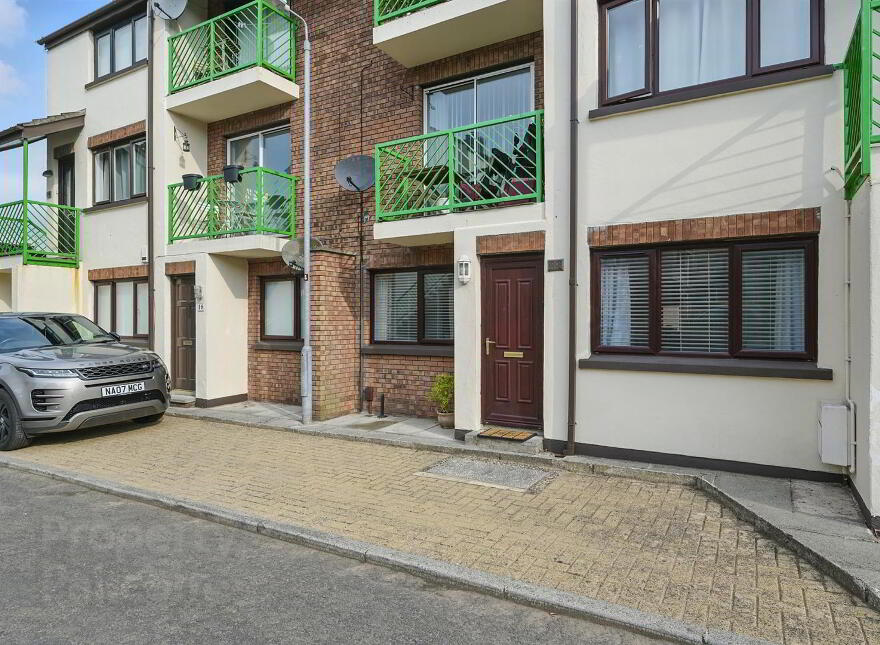 20 Upper Malone Park, Belfast, BT9 6PP photo