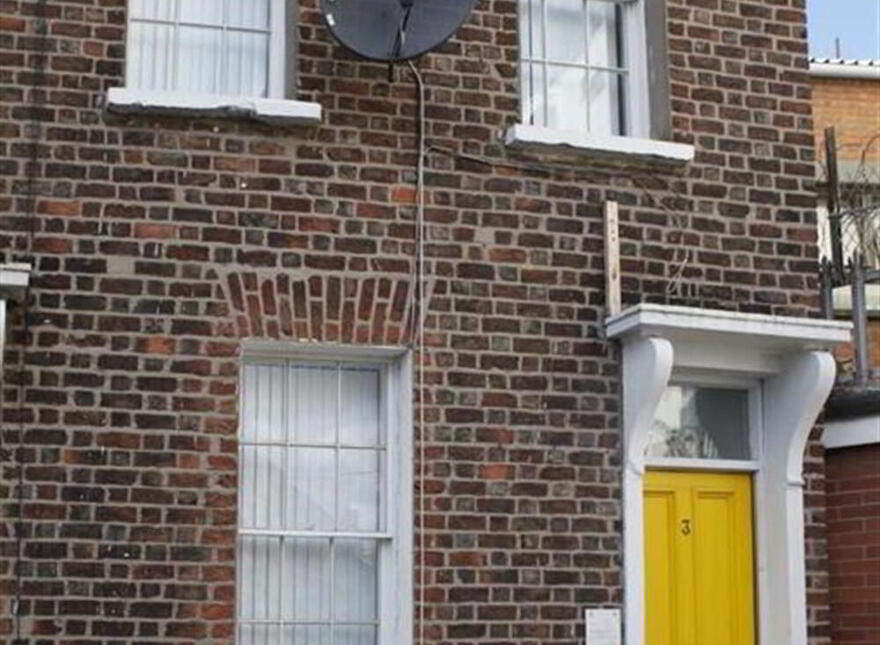3 College Place North, Belfast, BT1 6BE photo