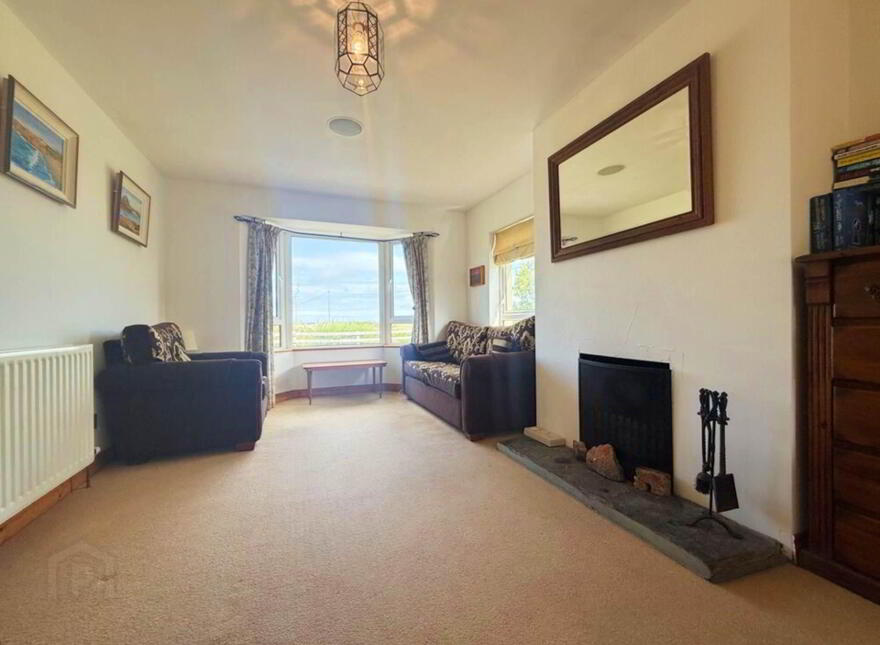 Keadue, Burtonport, F94YC52