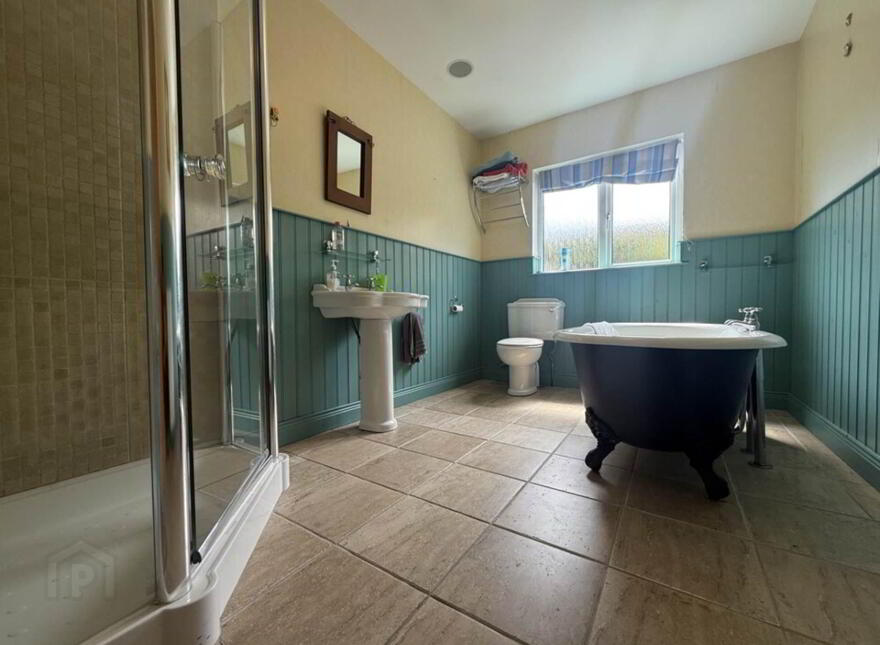 Keadue, Burtonport, F94YC52