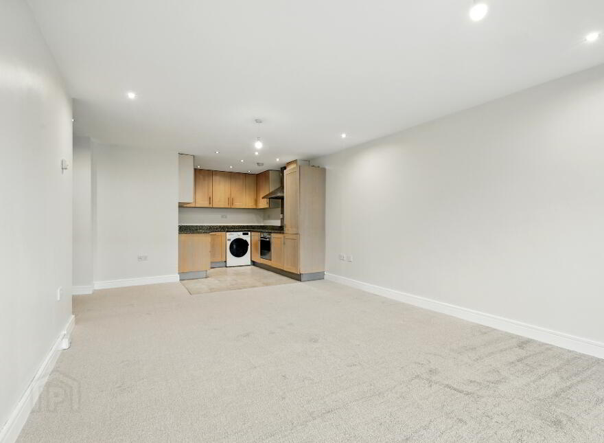52 Stranmillis Wharf, Belfast, BT9 5GN