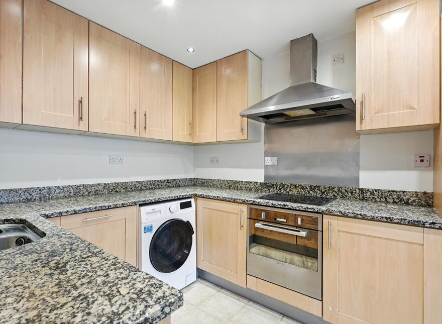 52 Stranmillis Wharf, Belfast, BT9 5GN