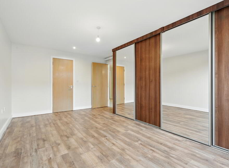52 Stranmillis Wharf, Belfast, BT9 5GN