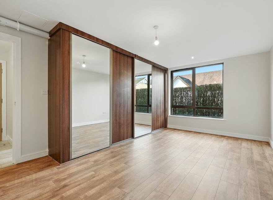 52 Stranmillis Wharf, Belfast, BT9 5GN