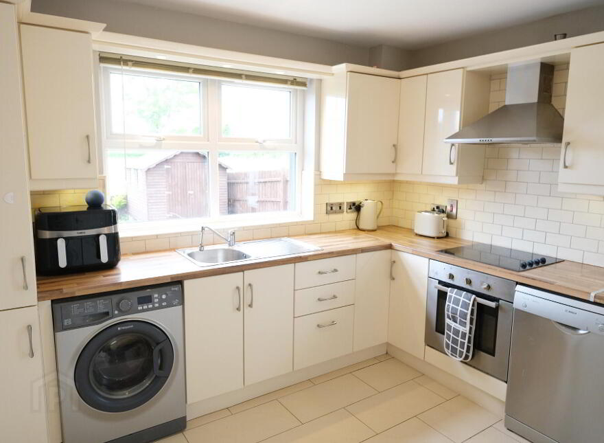 4 Old Coach Way, Killesher, Enniskillen, BT92 3EY