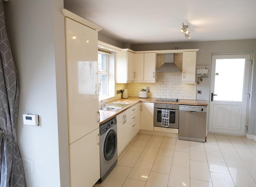 4 Old Coach Way, Killesher, Enniskillen, BT92 3EY