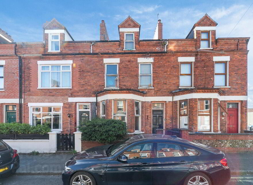 32 Rossmore Avenue, Belfast, BT7 3HB photo