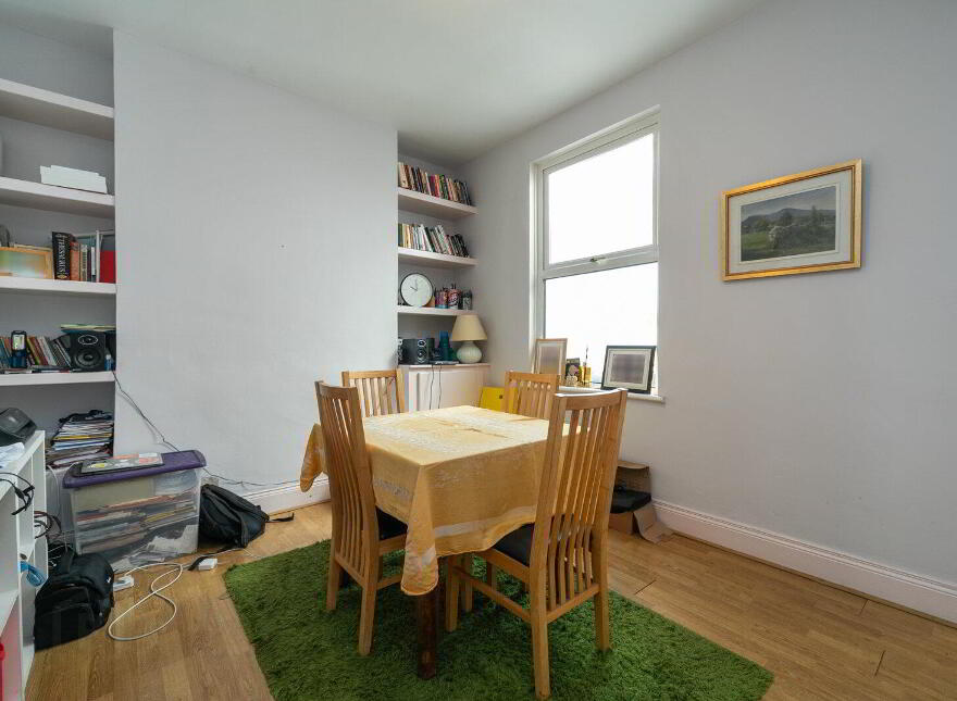 32 Rossmore Avenue, Belfast, BT7 3HB