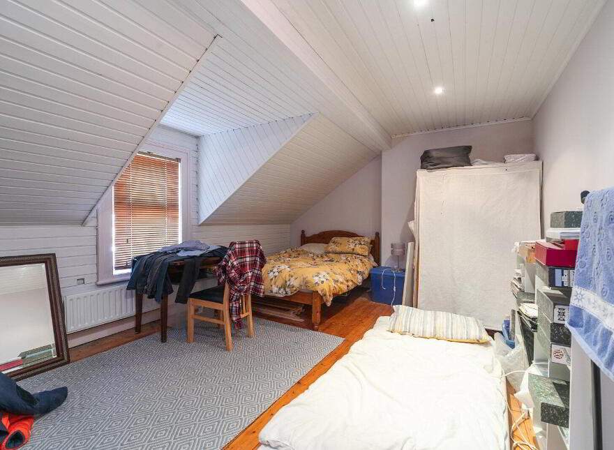 32 Rossmore Avenue, Belfast, BT7 3HB