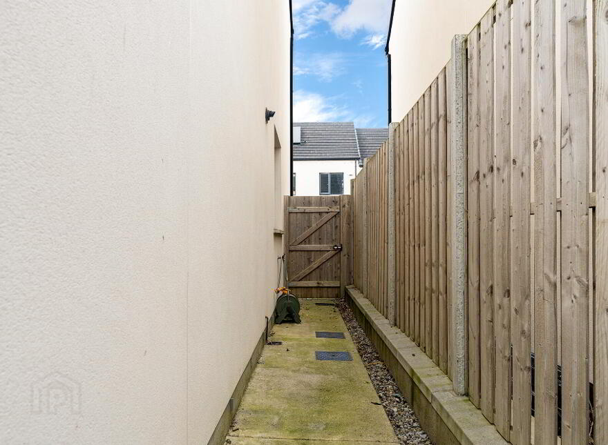 32 The Avenue, Scholarstown Wood, Rathfarnham, Dublin, D16N9K3