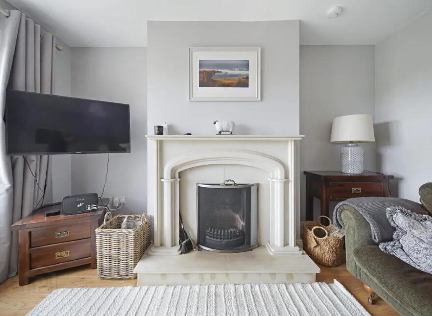 Sand Piper Lodge, 1 Ballymastocker Heights, Portsalon, F92X085