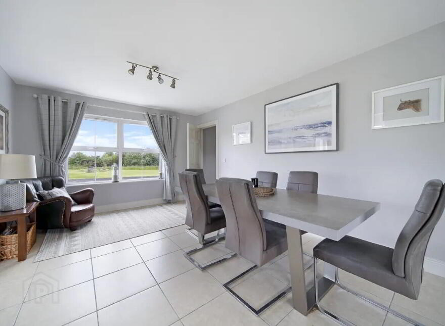Sand Piper Lodge, 1 Ballymastocker Heights, Portsalon, F92X085
