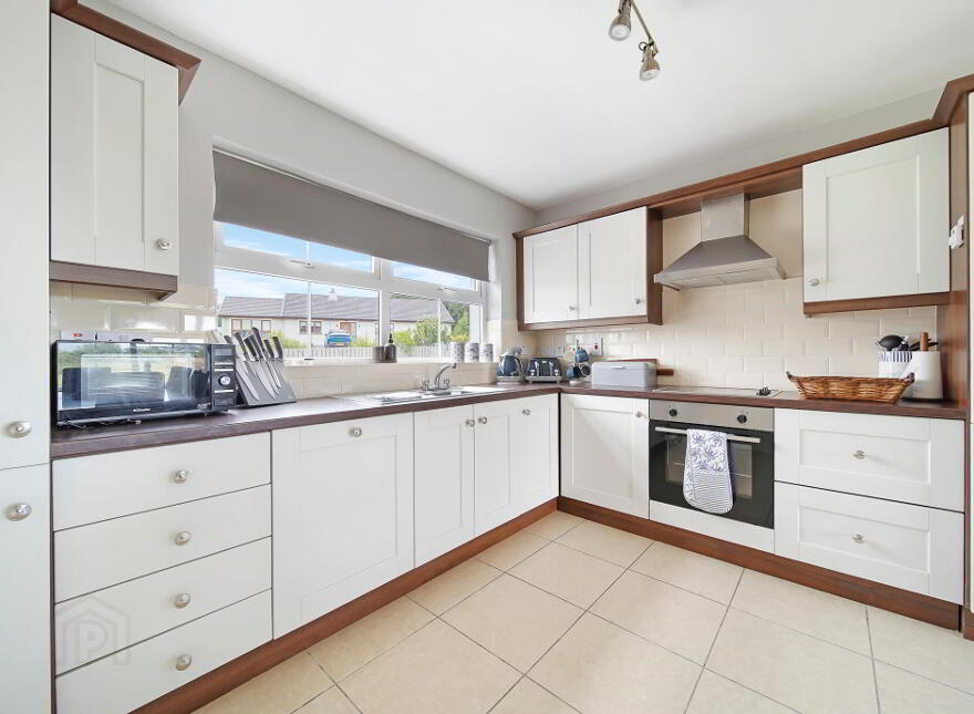 Sand Piper Lodge, 1 Ballymastocker Heights, Portsalon, F92X085