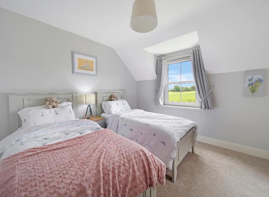 Sand Piper Lodge, 1 Ballymastocker Heights, Portsalon, F92X085