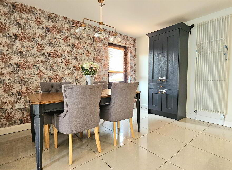 33 Highgrove Crescent, Carrickfergus, BT38 9TZ