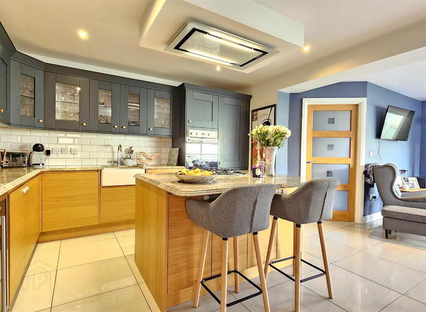 33 Highgrove Crescent, Carrickfergus, BT38 9TZ