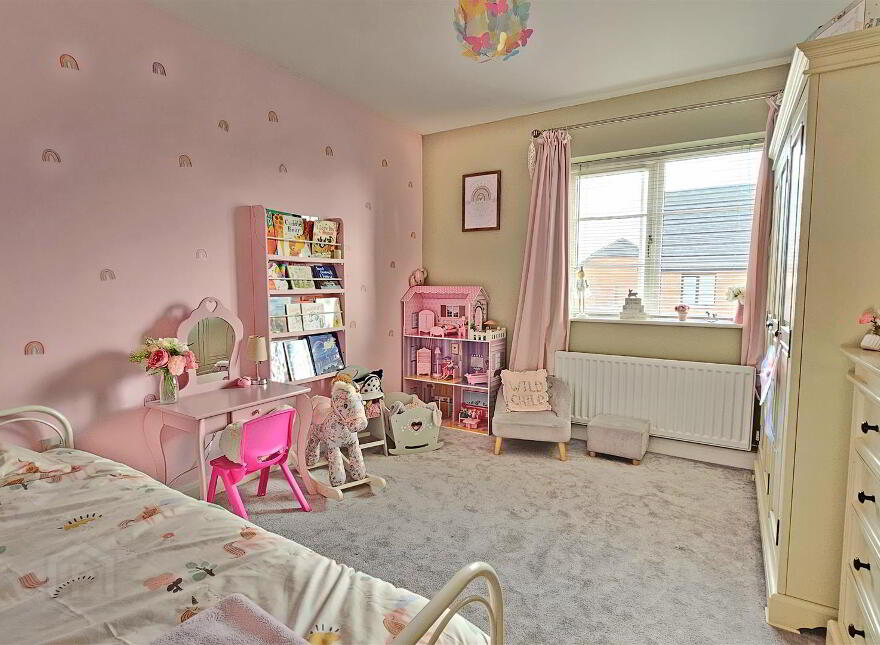 33 Highgrove Crescent, Carrickfergus, BT38 9TZ