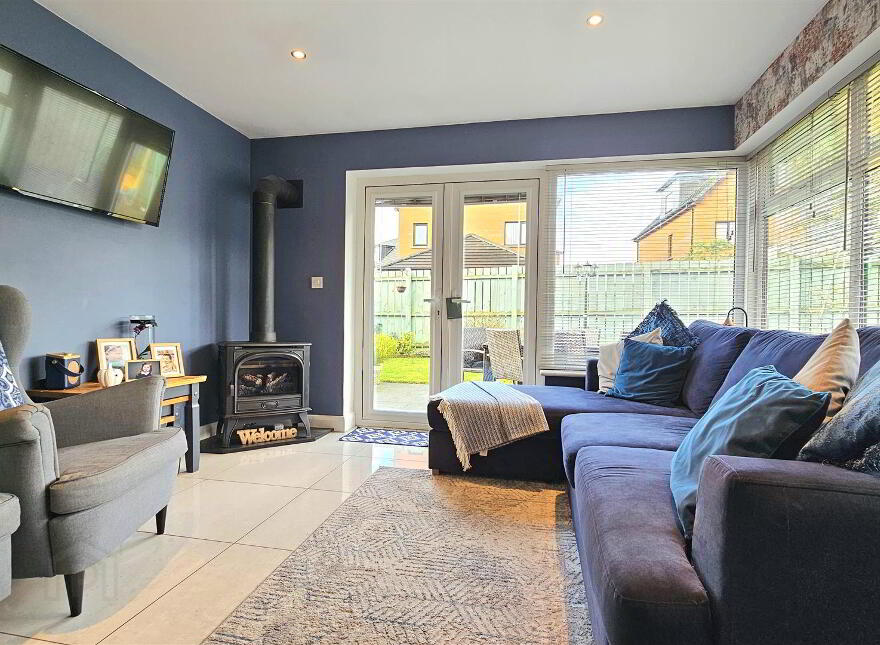 33 Highgrove Crescent, Carrickfergus, BT38 9TZ