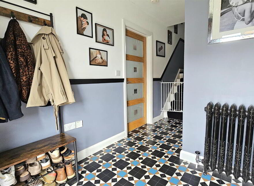 33 Highgrove Crescent, Carrickfergus, BT38 9TZ
