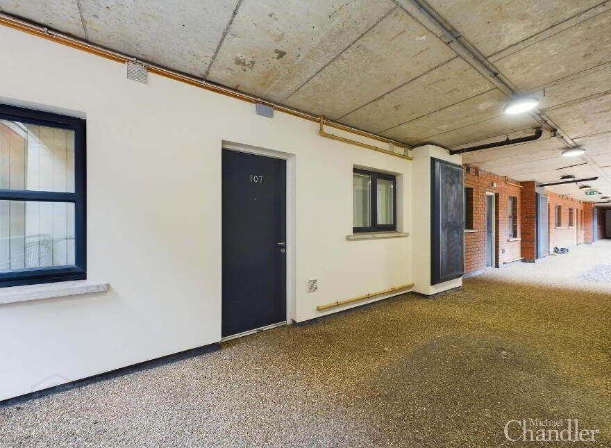 107 College Court Central, King Street, Belfast, BT1 6AD