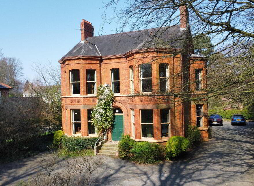 78 Kings Road, Belfast, BT5 6JN photo