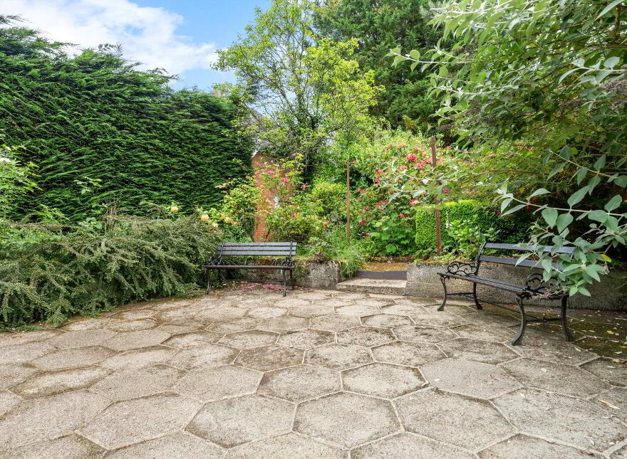 78 Kings Road, Belfast, BT5 6JN