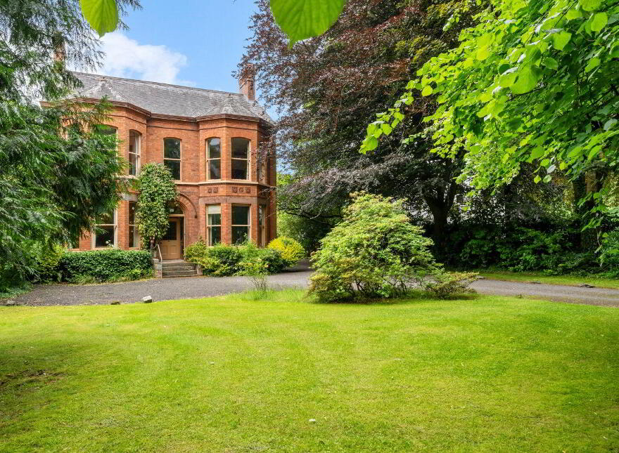 78 Kings Road, Belfast, BT5 6JN