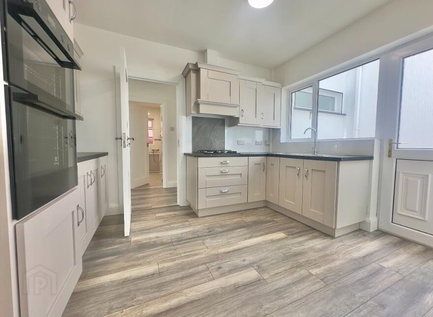 13 Beechwood Avenue, Letterkenny, Letterkenny, F92TDK5