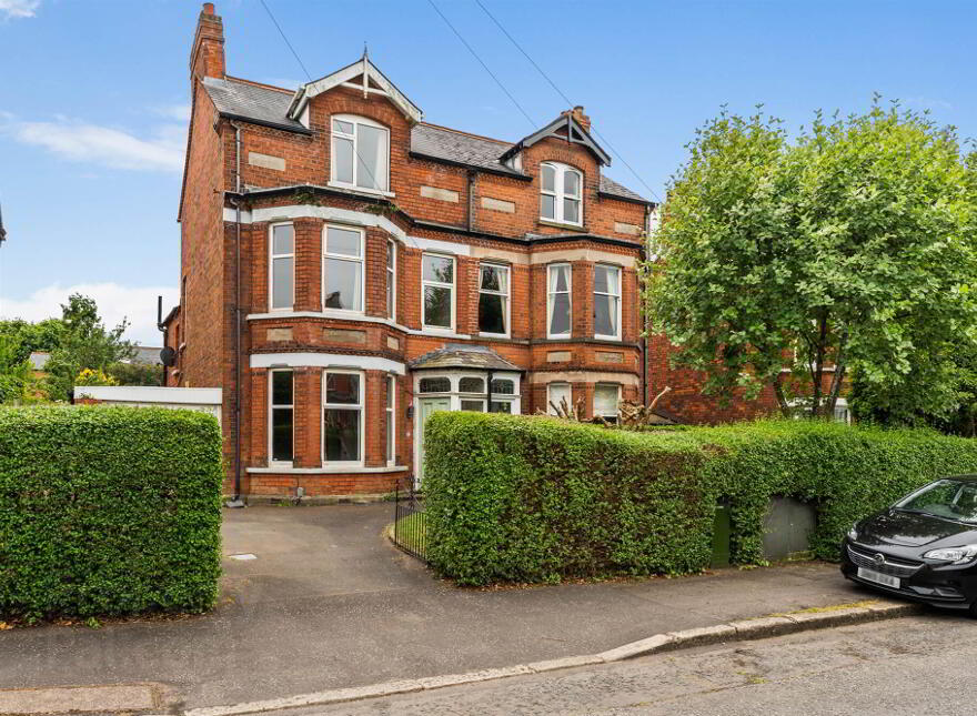 13 Cyprus Gardens, Ballyhackamore, Belfast, BT5 6FB photo