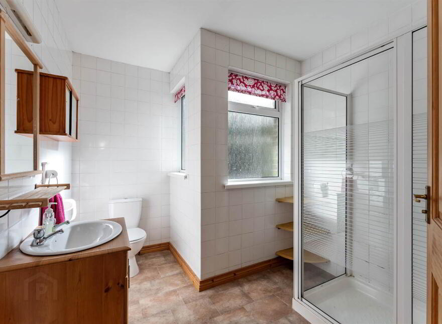 10 Carlston Avenue, Holywood, BT18 0NF