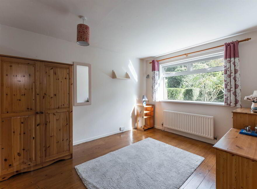 10 Carlston Avenue, Holywood, BT18 0NF