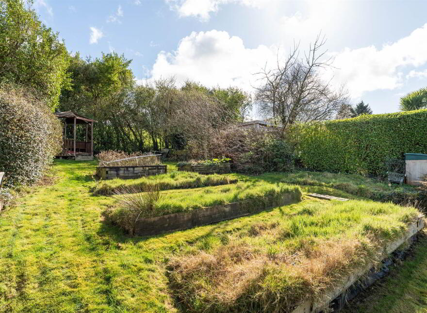 10 Carlston Avenue, Holywood, BT18 0NF