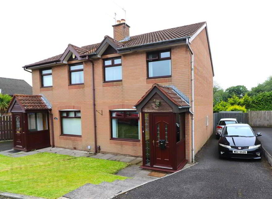 51 Glenwood Court, Glenavy Road, Lisburn, BT28 3UD photo