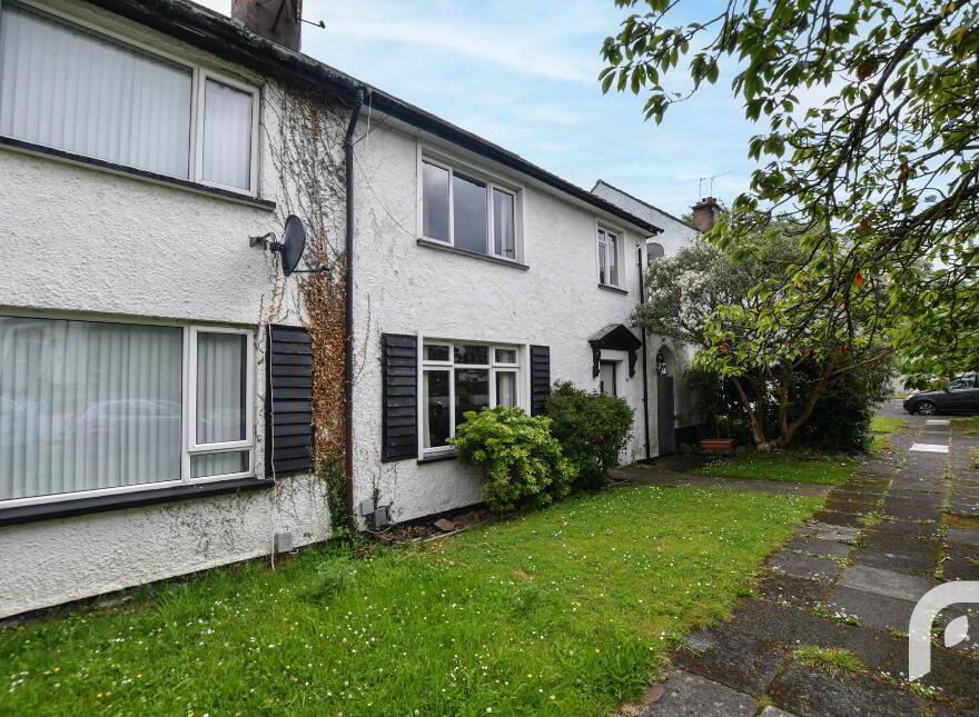 363 Merville Garden Village, Newtownabbey, BT37 9TZ photo