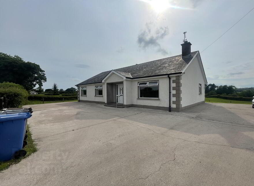 32 Findermore Road, Clogher, BT76 0UU photo
