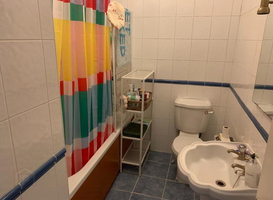 Apt 18, 48 Rossmore Drive, Belfast, BT7 3LA