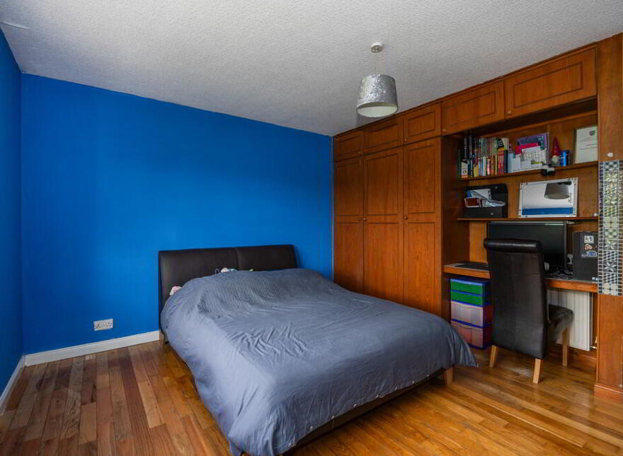 26 Olde Forge Manor, Upper Malone Road, Belfast, BT10 0HY
