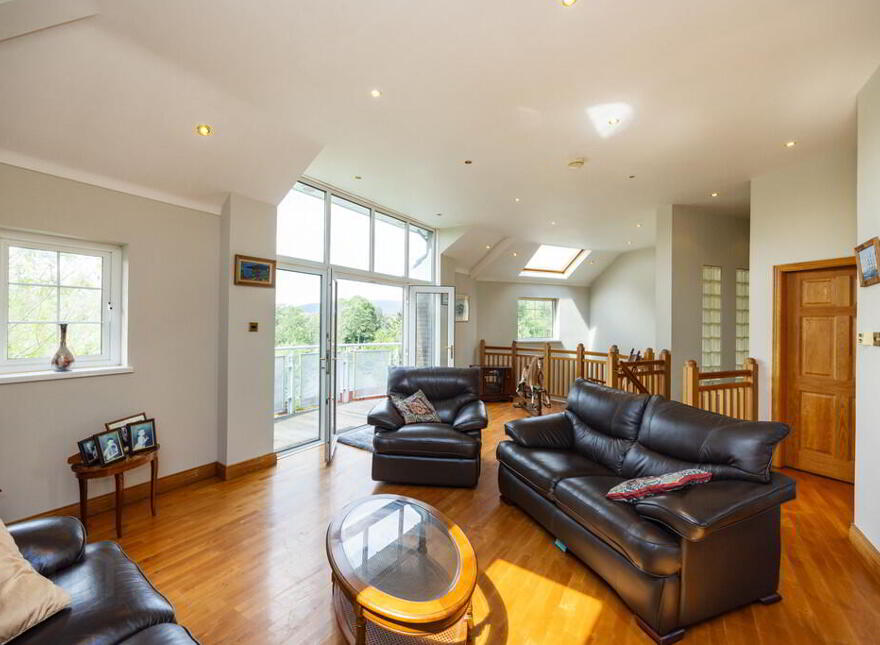 26 Olde Forge Manor, Upper Malone Road, Belfast, BT10 0HY