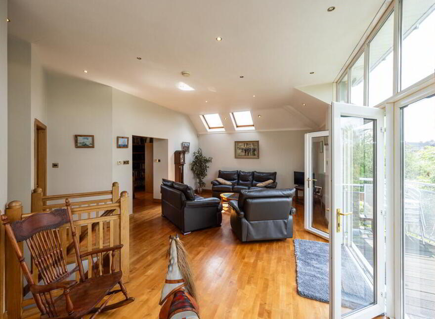 26 Olde Forge Manor, Upper Malone Road, Belfast, BT10 0HY
