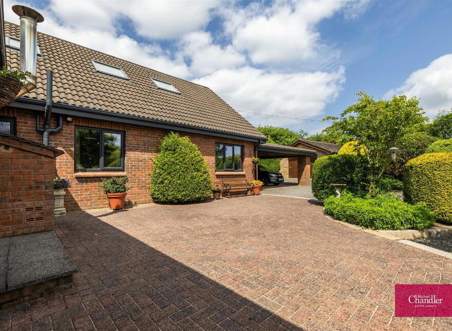 41 Lisleen Road South, Moneyreagh, Comber, BT23 5PT