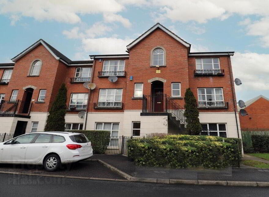 1 Langtry Court, Belfast, BT5 4DN photo