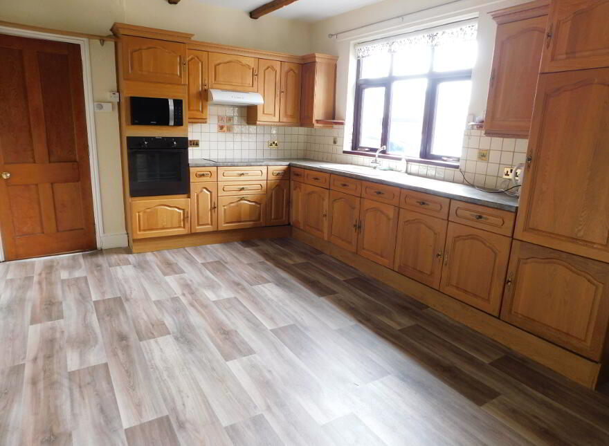 27 Hospital Road, Omagh, BT79 0AN