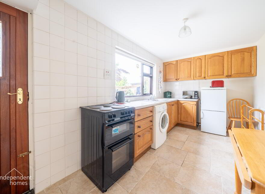 9 Beachlands, Carnlough, Ballymena, BT44 0HL