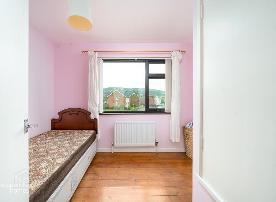 9 Beachlands, Carnlough, Ballymena, BT44 0HL