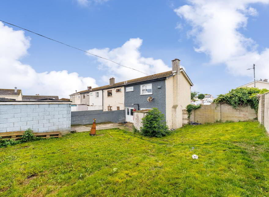 53 Rathvilly Park, Finglas, Dublin, D11 photo