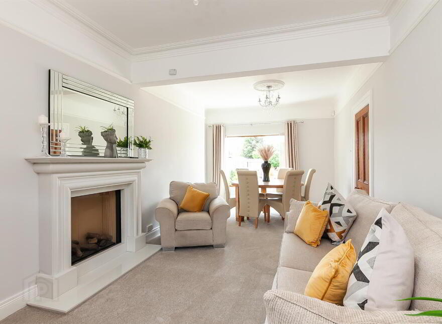 90 Glenarm Road, Larne, BT40 1DS