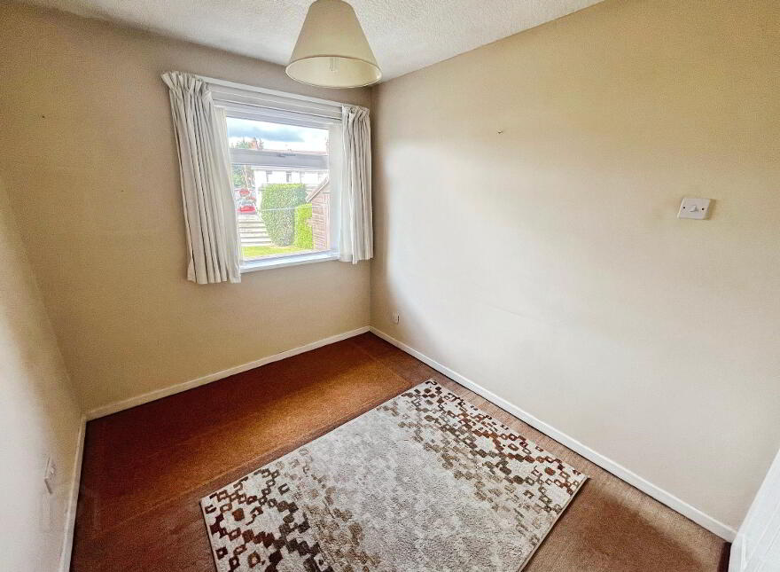 10 Greenwood, Lisburn, BT27 5DQ
