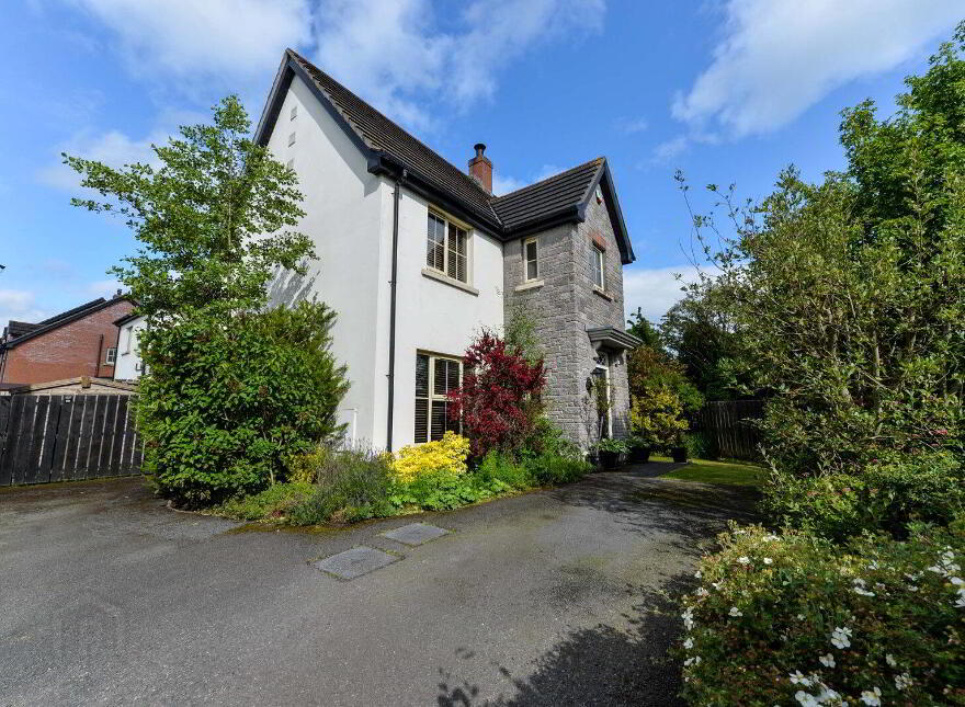 32 Coopers Mill Park, Dundonald, Belfast, BT16 1SX