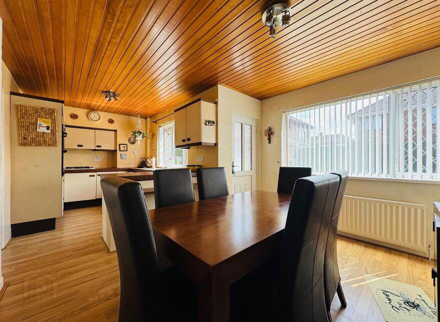61 Carnmoney Road, Glengormley, Newtownabbey, BT36 6HS
