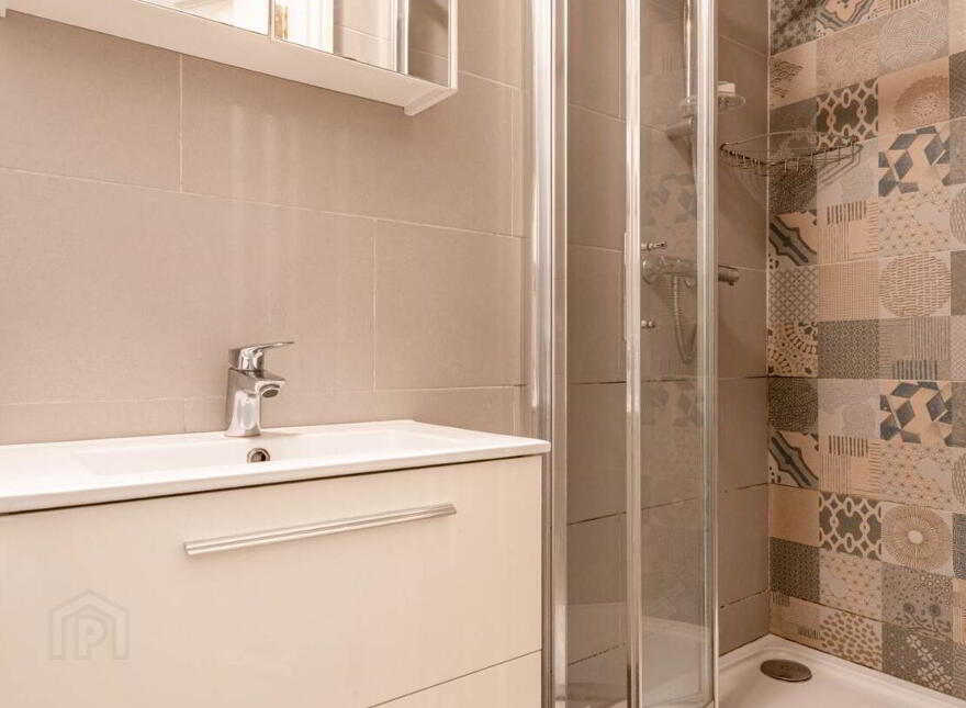 Apartment 3 Maunsells Rd, Taylors Hill, Galway City, H91XH05
